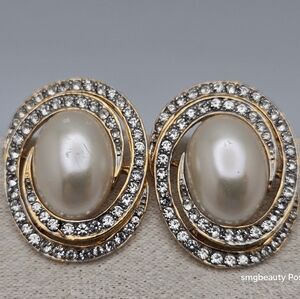 Faux Pearl & Rhinestones Vintage EVCO Gold-Tone Swirl Clip-On Earrings
